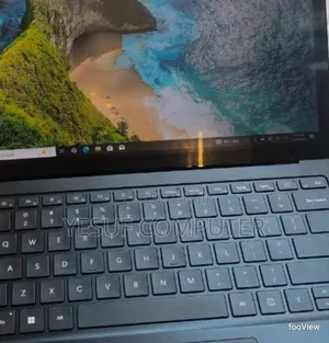 Photo - New Laptop Microsoft Surface 16GB Intel Core I7 SSD 256GB