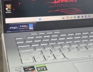 New Laptop Asus 16GB AMD Ryzen 7 SSD 1T