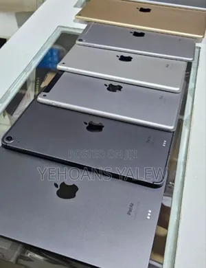 New Apple iPad Air 64 GB