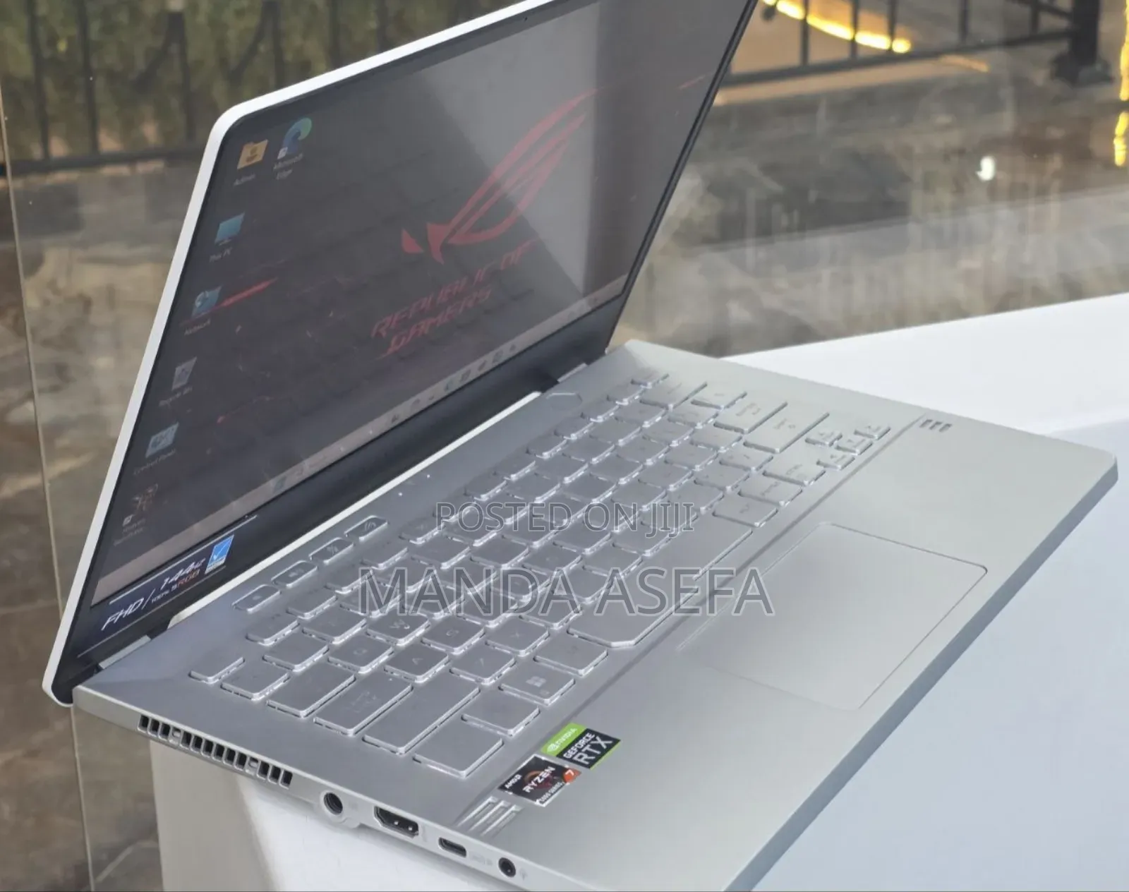 New Laptop Asus 16GB AMD Ryzen 7 SSD 1T