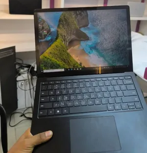 New Laptop Microsoft Surface 16GB Intel Core I7 SSD 512GB