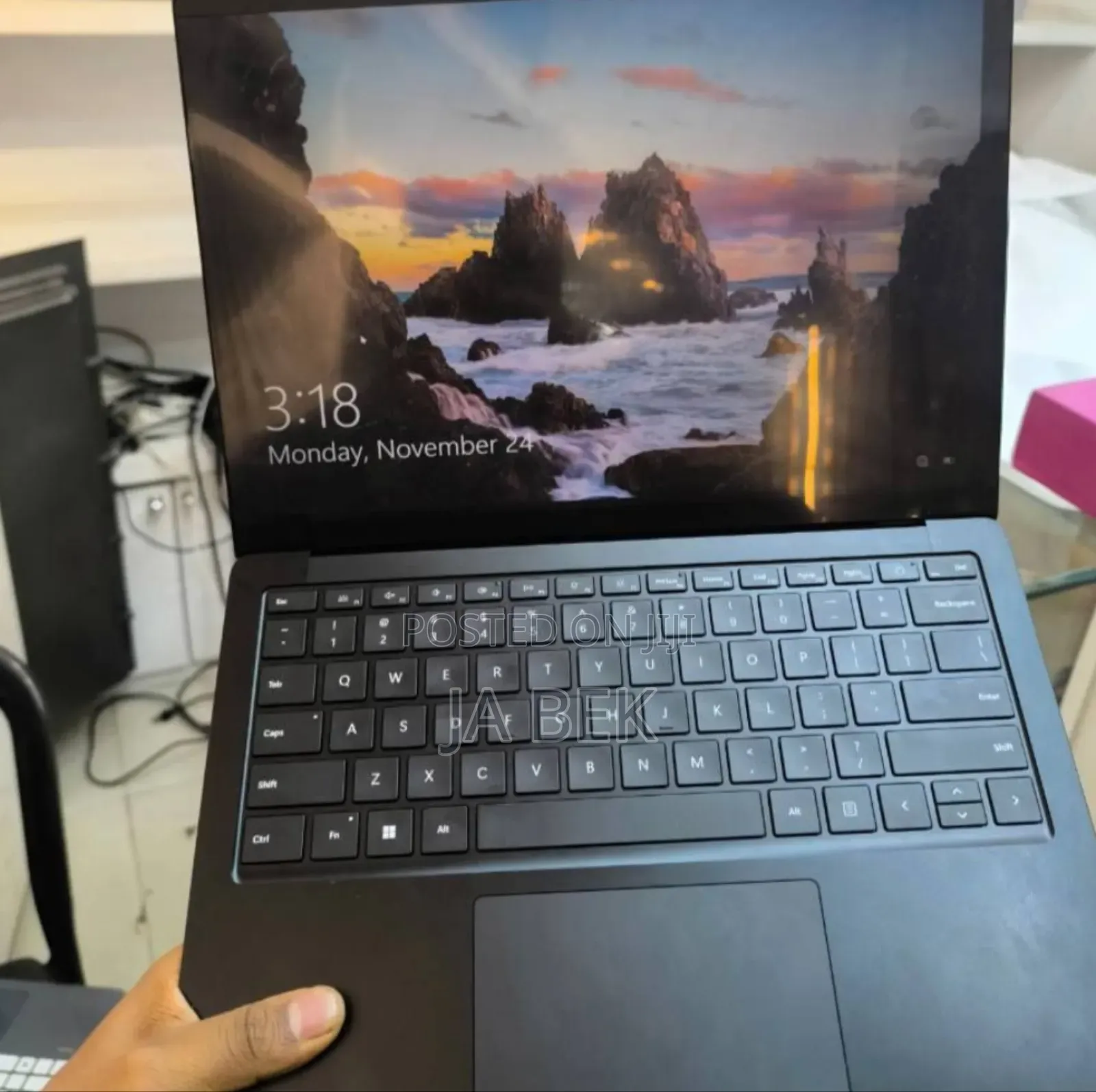 New Laptop Microsoft Surface 16GB Intel Core I7 SSD 512GB