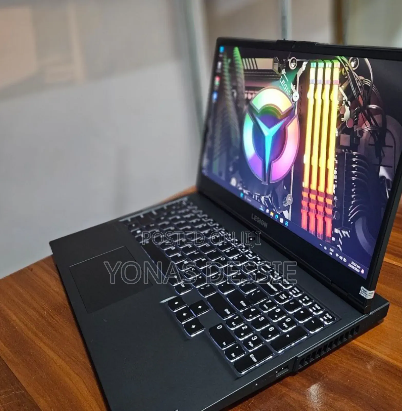 New Laptop Lenovo Legion 5 16GB AMD Ryzen 5 SSD 512GB