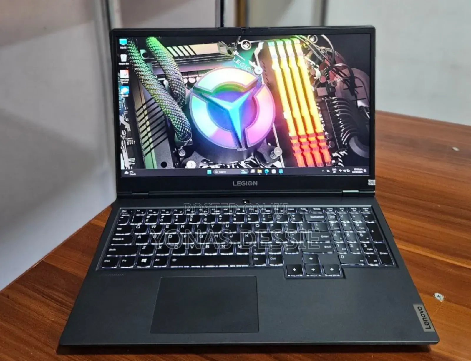 New Laptop Lenovo Legion 5 16GB AMD Ryzen 5 SSD 512GB