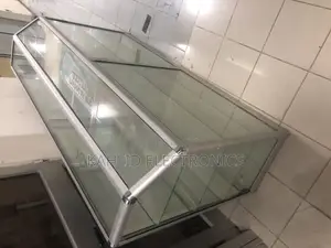 25,500 በ አሪፍ ዋጋ የአልሙኒየም ዲስፕለይ Glass Almuniyem Displays 1.50 Meters