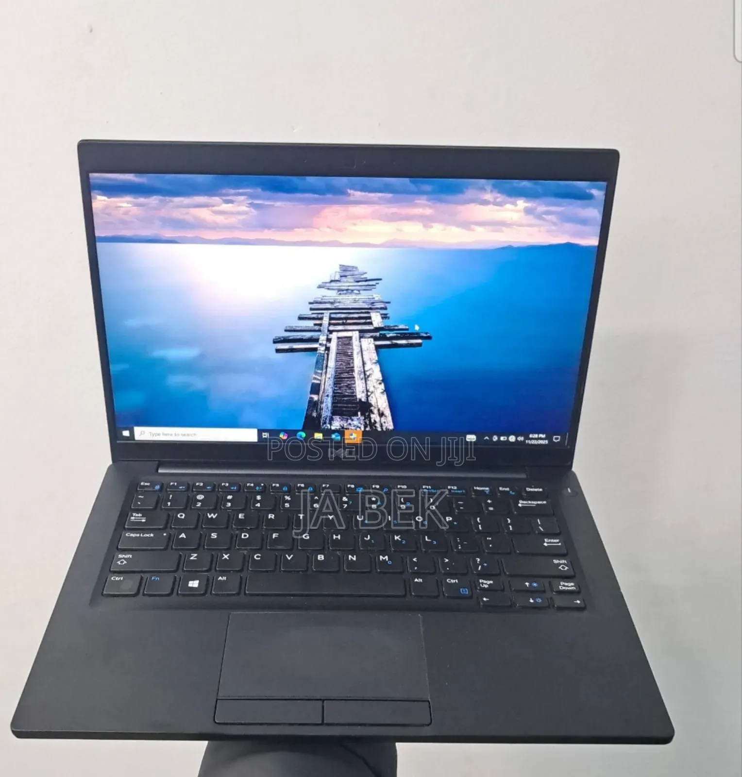 New Laptop Dell Precision 5540 8GB Intel Core I5 SSD 128GB