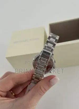 Michael Kors Sofie Chronograph–Silver Gold Premium Ladies' Watch