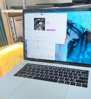 New Laptop Apple MacBook Pro 2019 32GB Intel Core I9 SSD 512GB