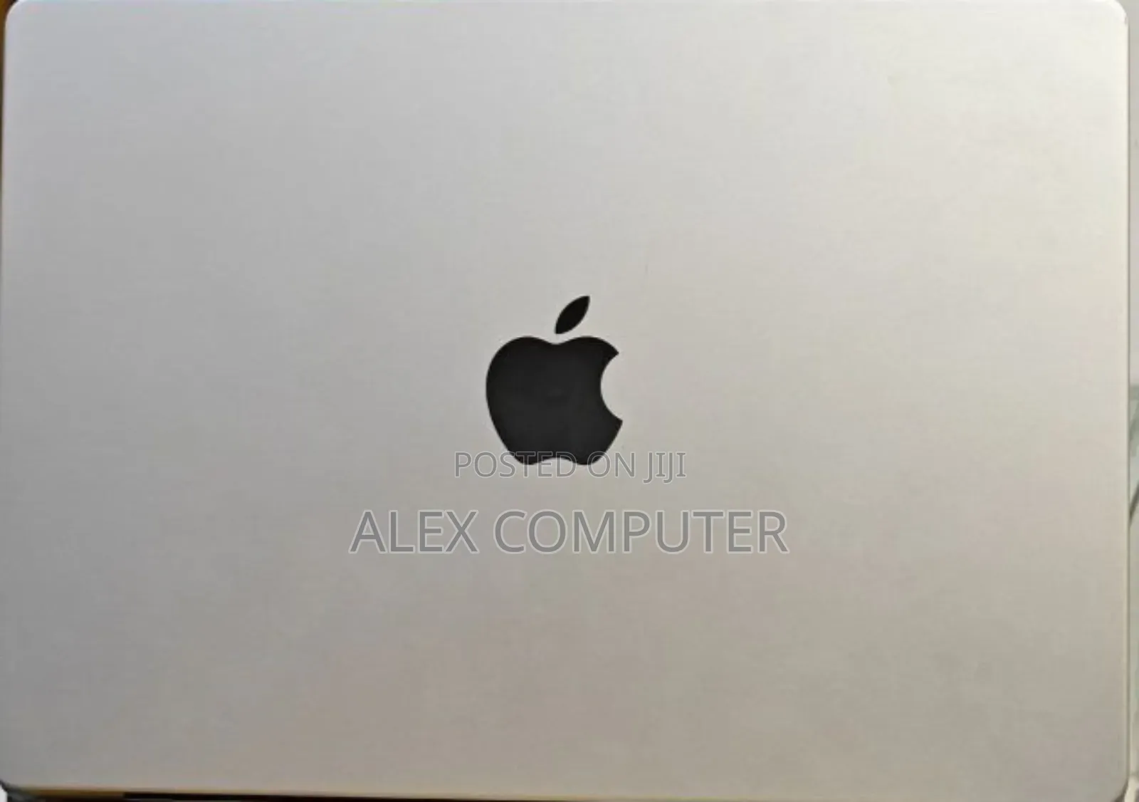 New Laptop Apple MacBook Pro M1 16GB Apple M1 Pro SSD 512GB