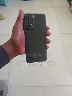 Photo - Samsung Galaxy A23 128 GB Bronze