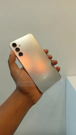 Photo - Samsung Galaxy A34 128 GB Silver