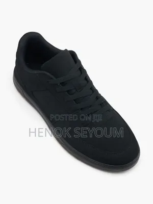 Photo - Vty-Style Athletic Sneakers(Unisex)