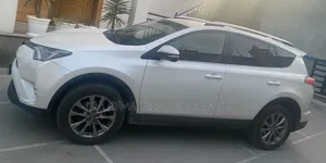 Toyota RAV4 2018 Ivory