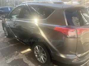 Toyota RAV4 2018 Purple