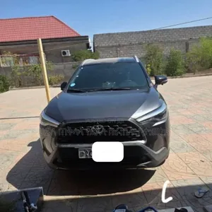 Photo - Toyota Corolla Cross Hybrid 2023 Teal