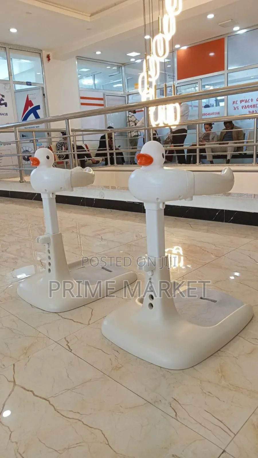 Baby Shower Stand(6–36 Month)–Super Safe •Anti-slip •4-ring Support