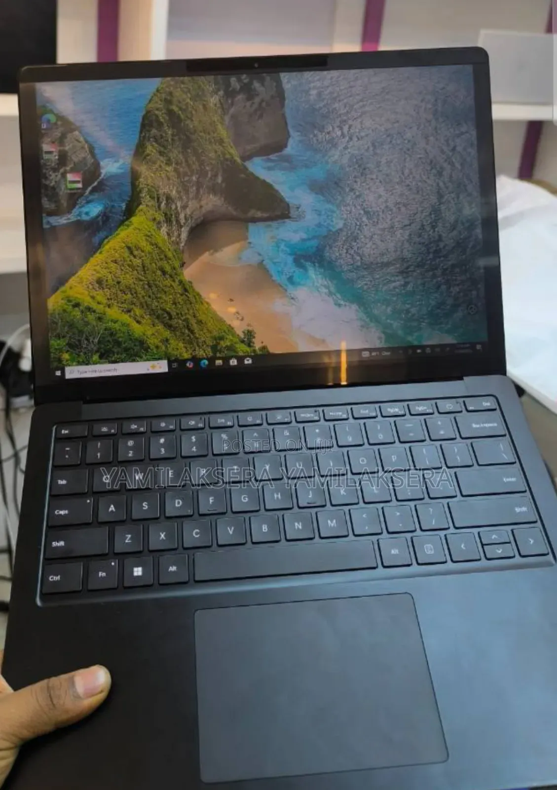 New Laptop Microsoft Surface 16GB Intel Core I7 SSD 256GB