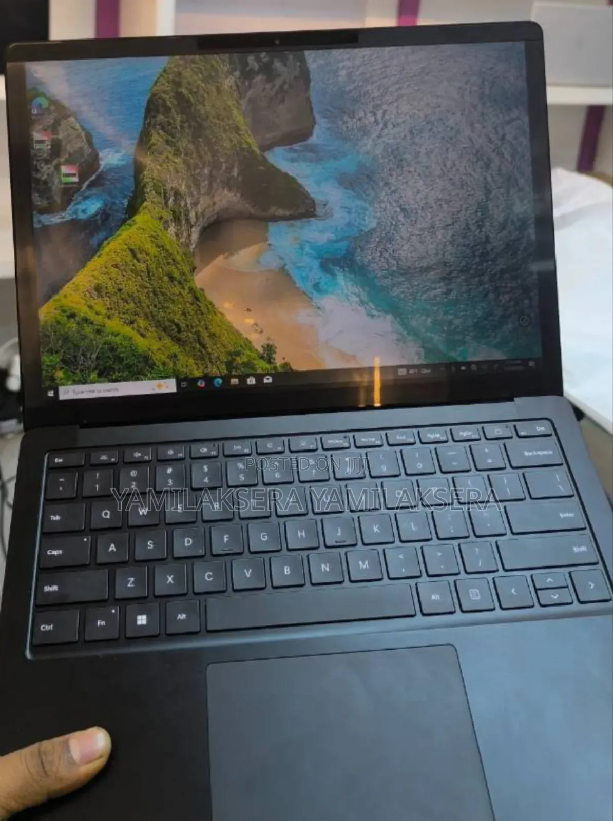 New Laptop Microsoft Surface 16GB Intel Core I7 SSD 256GB