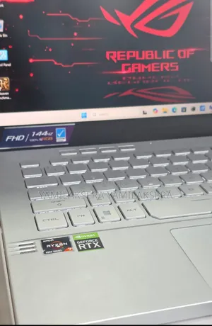 New Laptop Asus ROG Zephyrus G14 16GB Intel Core i7 SSD 1T