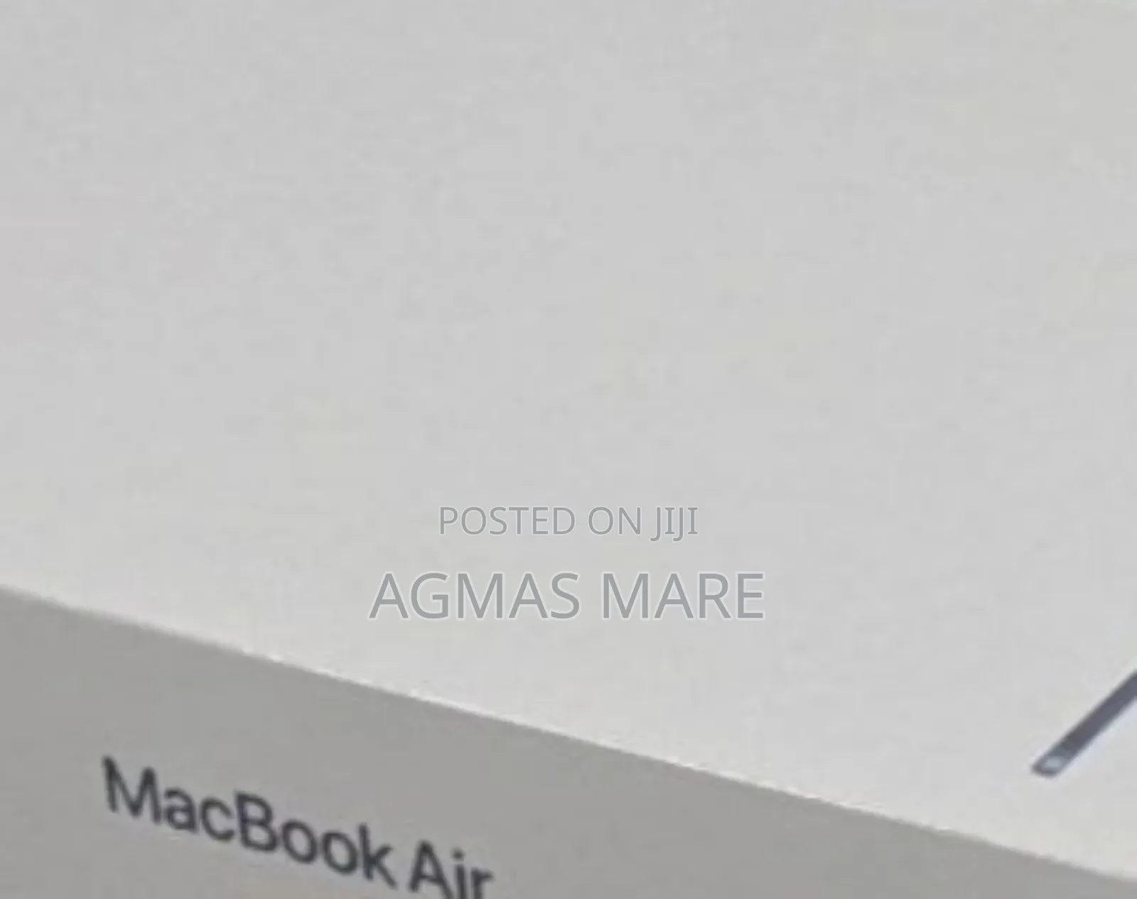 New Laptop Apple MacBook Air 2022 M2 8GB Apple M2 SSD 512GB