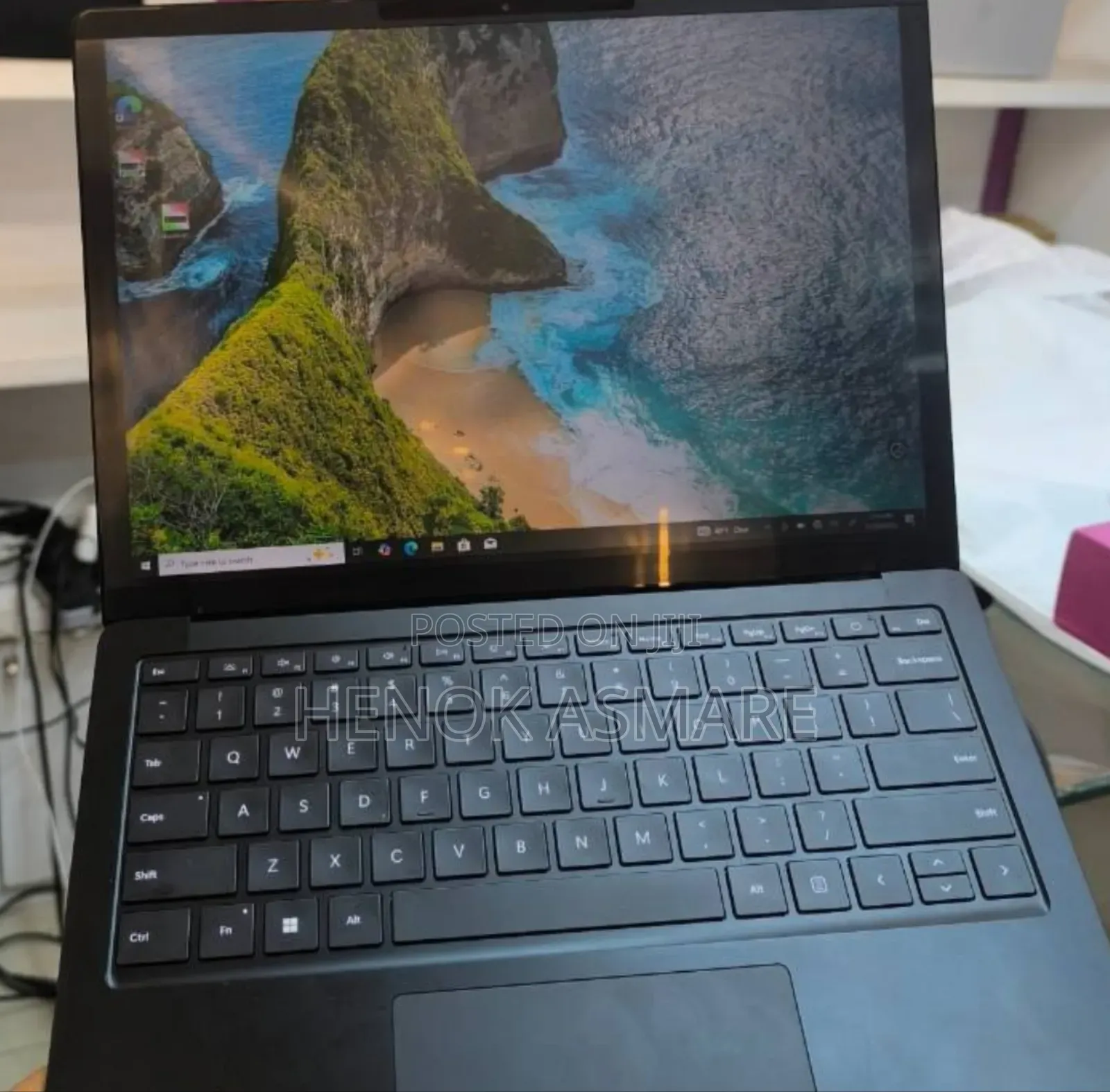 New Laptop Microsoft Surface 16GB Intel Core I7 SSD 256GB