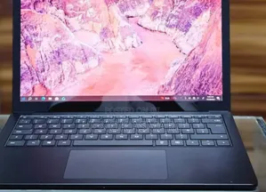 New Laptop Microsoft Surface 16GB Intel Core I7 SSD 256GB