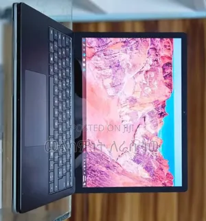 New Laptop Microsoft 16GB Intel Core I7 SSD 256GB