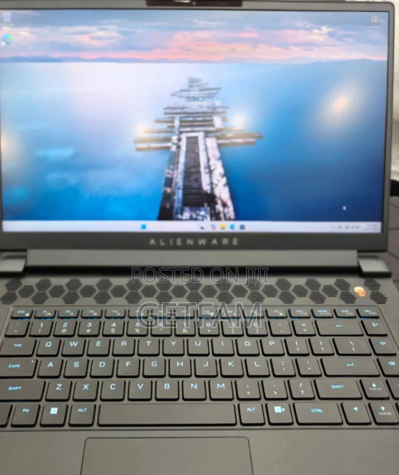 New Laptop Alienware Area-51m 16GB Intel Core I7 SSD 1T