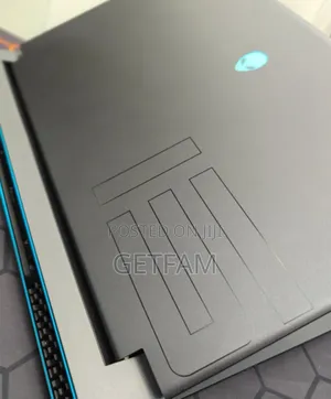 New Laptop Alienware Area-51m 16GB Intel Core I7 SSD 1T