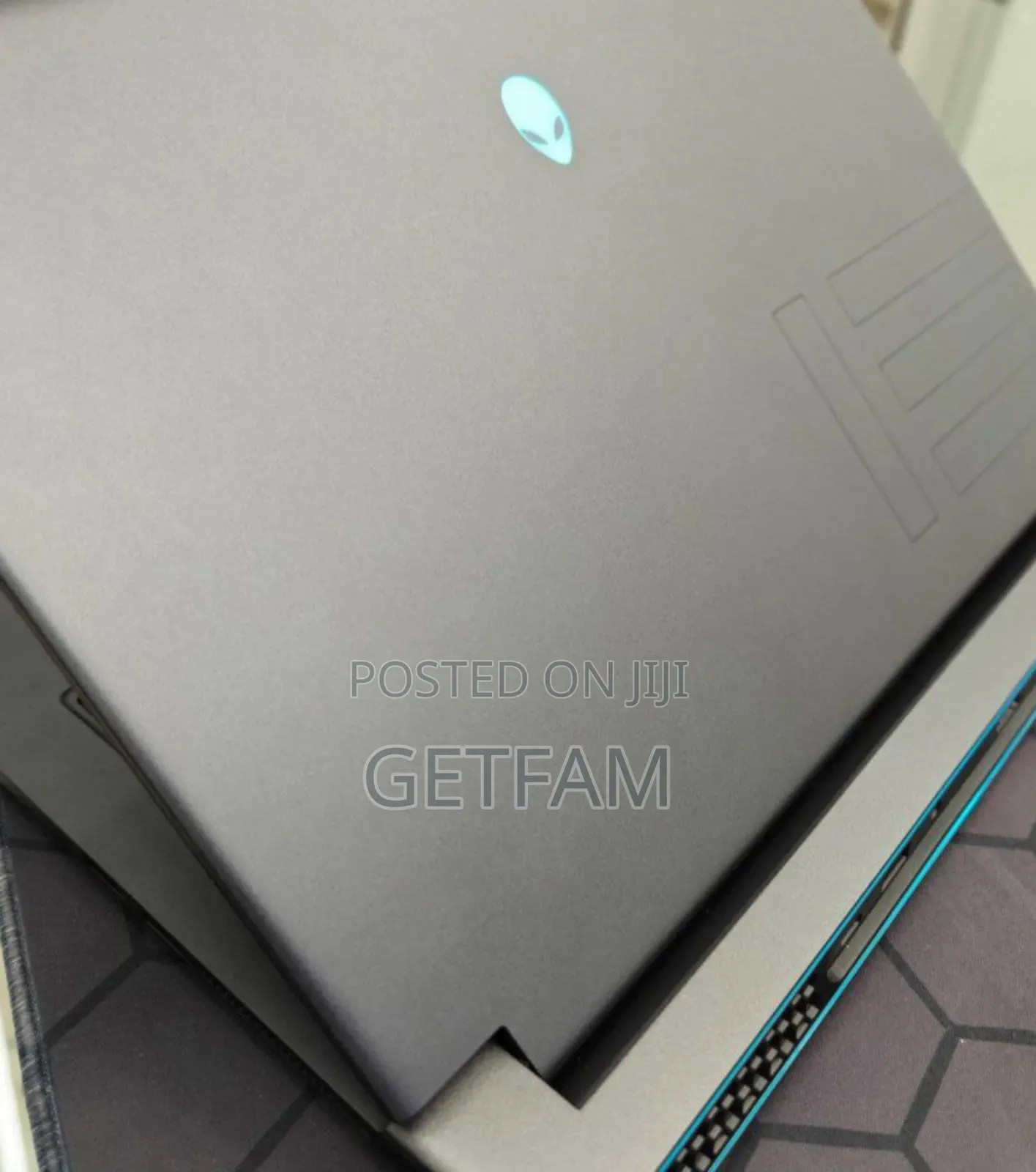 New Laptop Alienware Area-51m 16GB Intel Core I7 SSD 1T