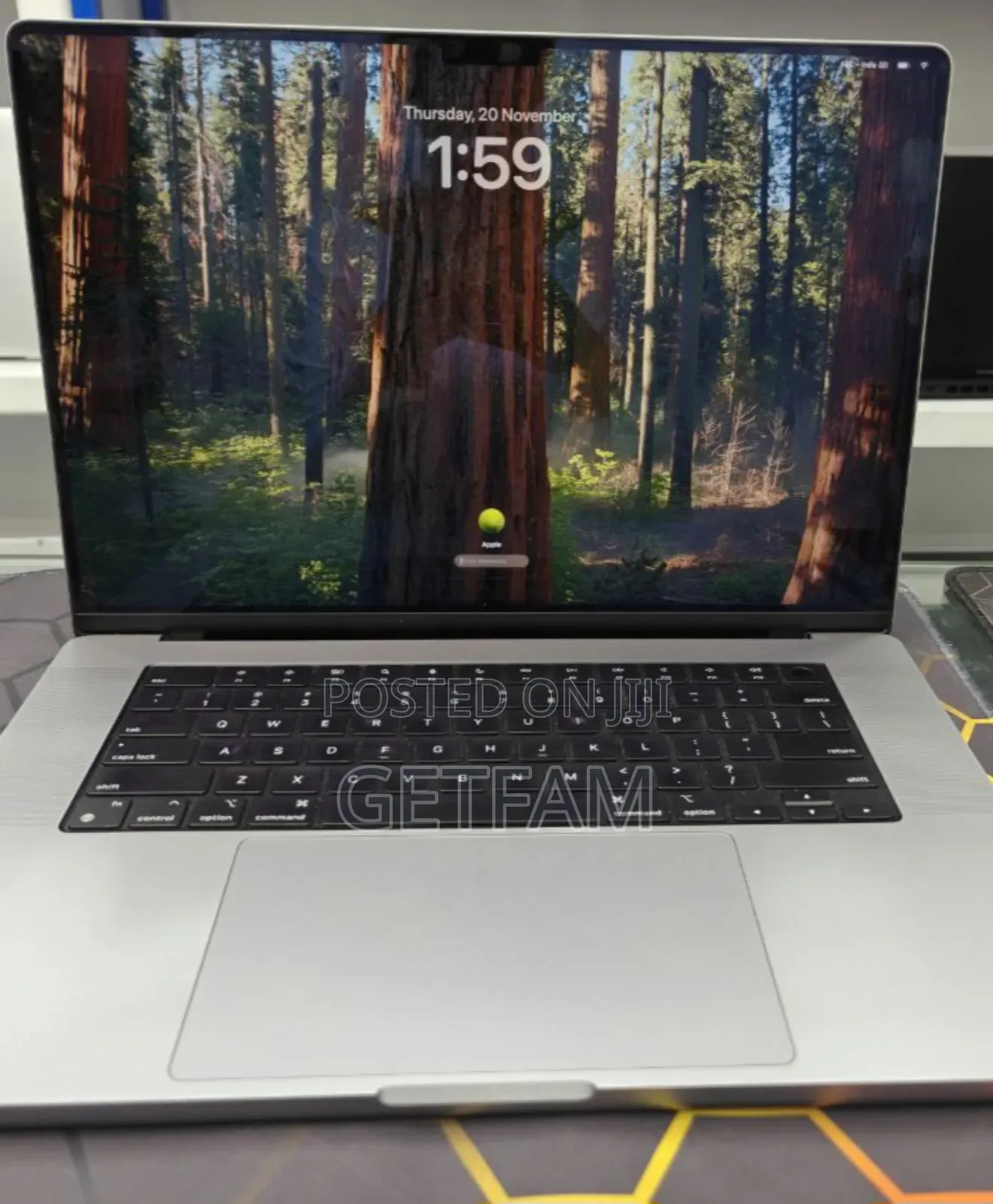 New Laptop Apple MacBook Pro M1 64GB Apple M1 Max SSD 1T