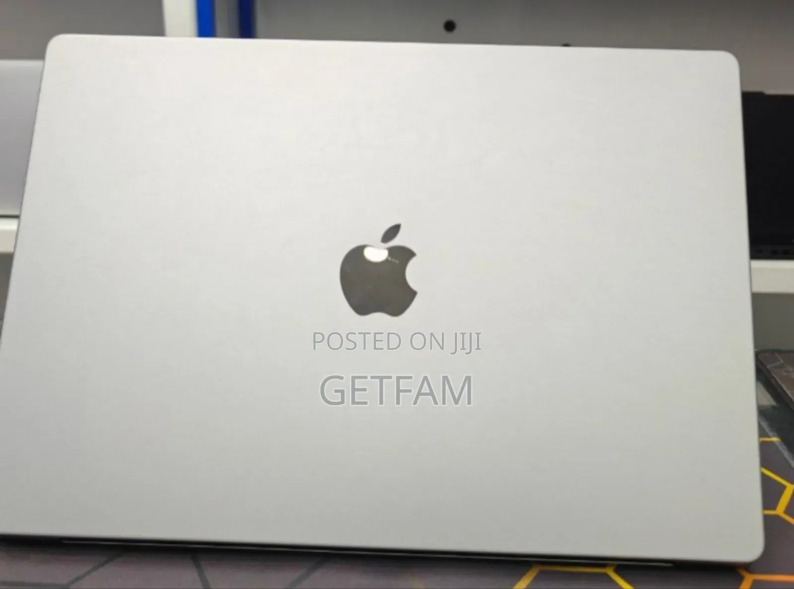 New Laptop Apple MacBook Pro M1 64GB Apple M1 Max SSD 1T