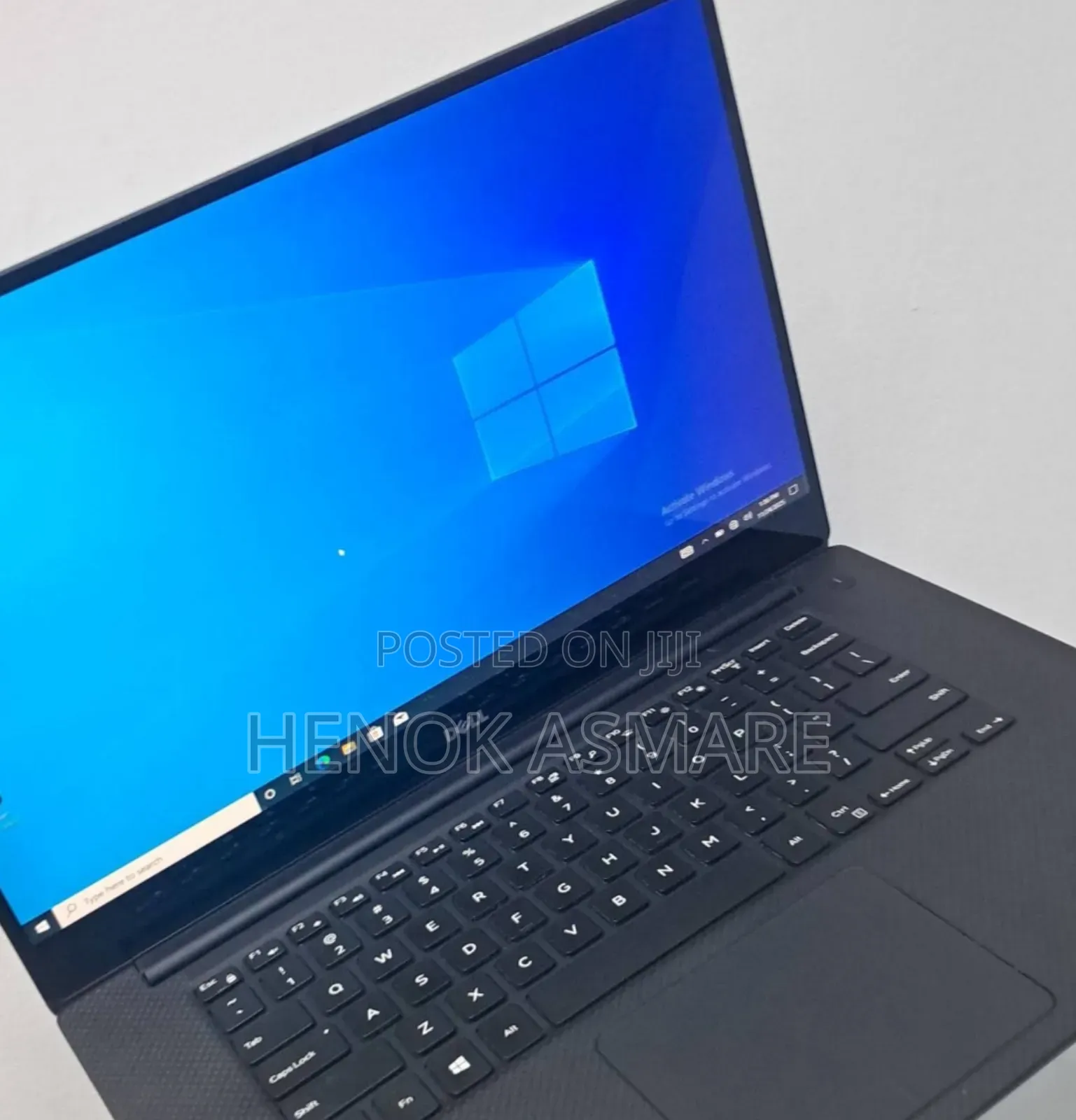 New Laptop Dell Precision 5520 16GB Intel Core I7 SSD 512GB