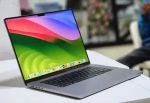 New Laptop Apple MacBook 32GB Apple M1 Max SSD 512GB