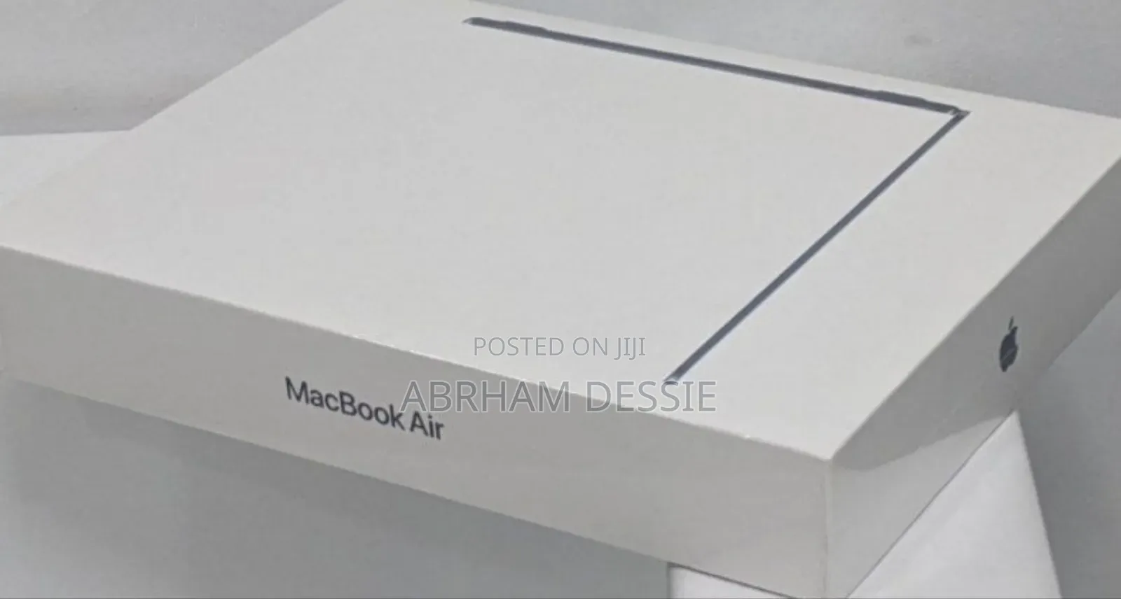 New Laptop Apple MacBook Air 2023 M2 8GB Apple M2 SSD 512GB