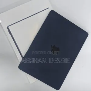 New Laptop Apple MacBook Air 2023 M2 8GB Apple M2 SSD 512GB