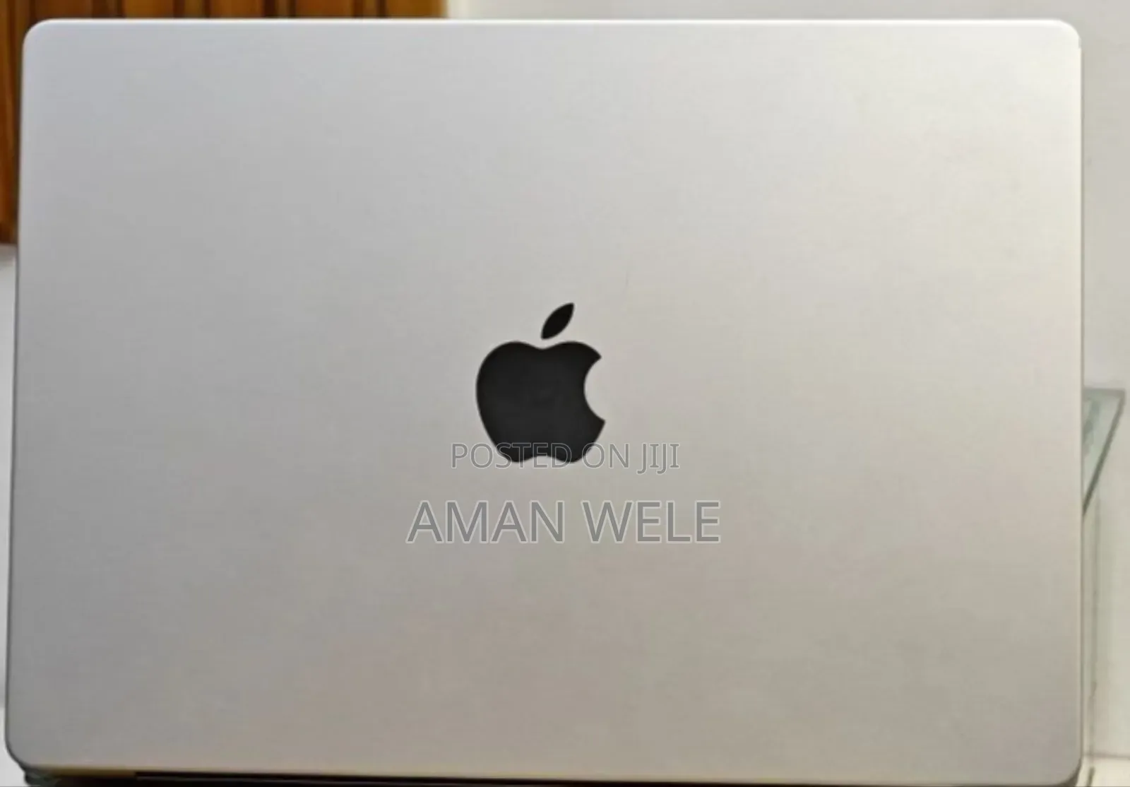 New Laptop Apple MacBook Pro M1 16GB Apple M1 Pro SSD 512GB