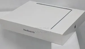 New Laptop Apple MacBook Air 2022 M2 8GB Apple M2 SSD 512GB