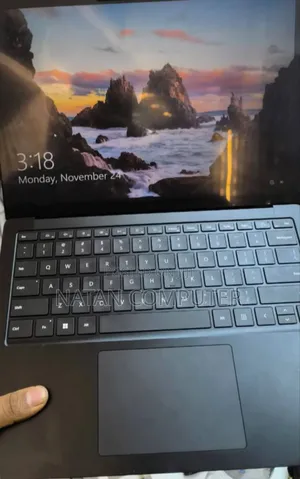 New Laptop Microsoft Surface Laptop 5 16GB Intel Core I7 SSD 256GB