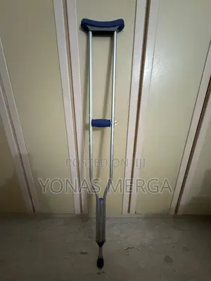 Photo - Crutches/ክራንች=Durable Aluminum,Offering a Combination of Strength Easy