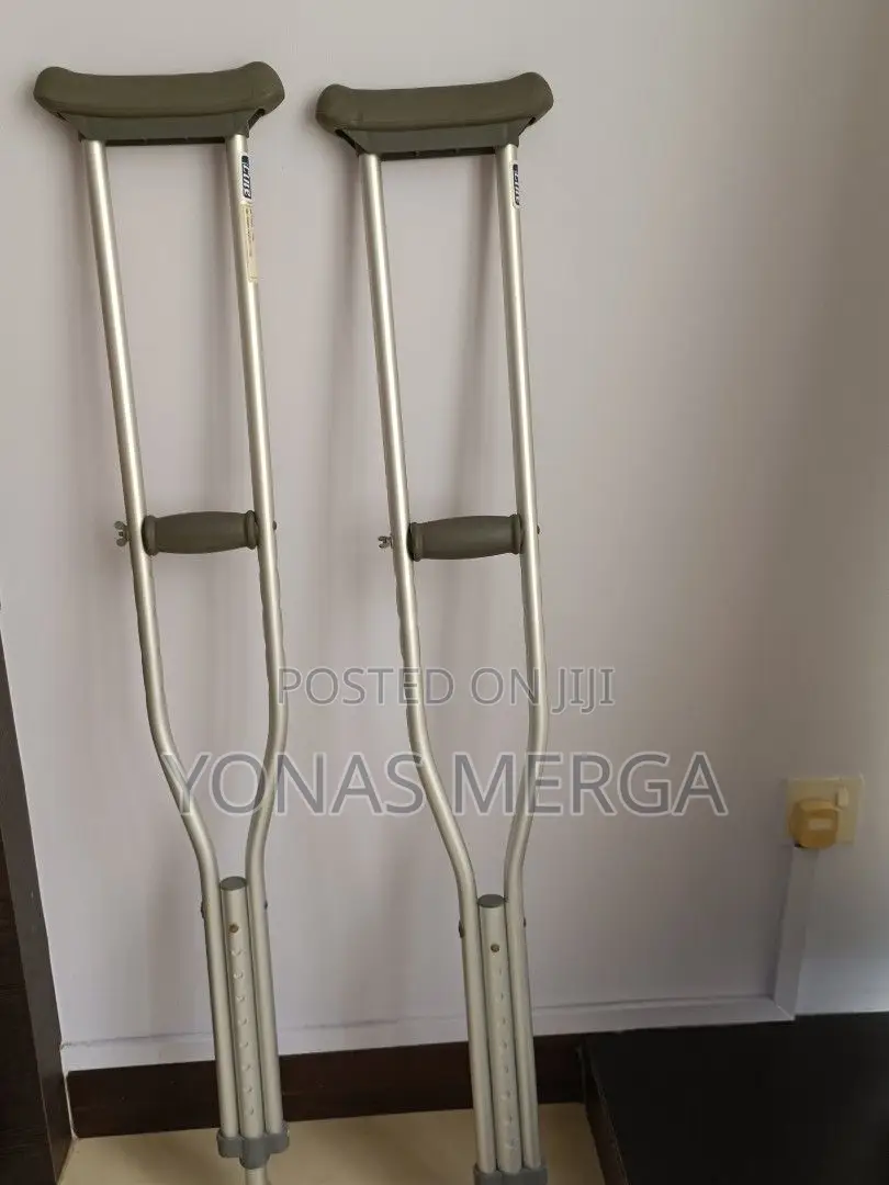 Maximum Durability Bilateral Crutches隸煢provides More Load Crutches