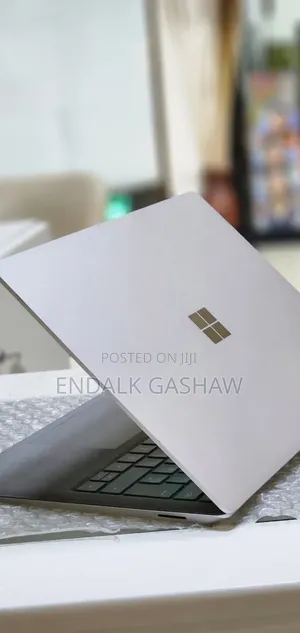 New Laptop Microsoft Surface 3 16GB Intel Core I7 SSD 512GB