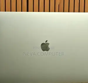 New Laptop Apple MacBook Pro 2019 16GB Intel Core I7 SSD 512GB