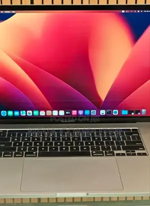 New Laptop Apple MacBook Pro 2019 16GB Intel Core I7 SSD 512GB