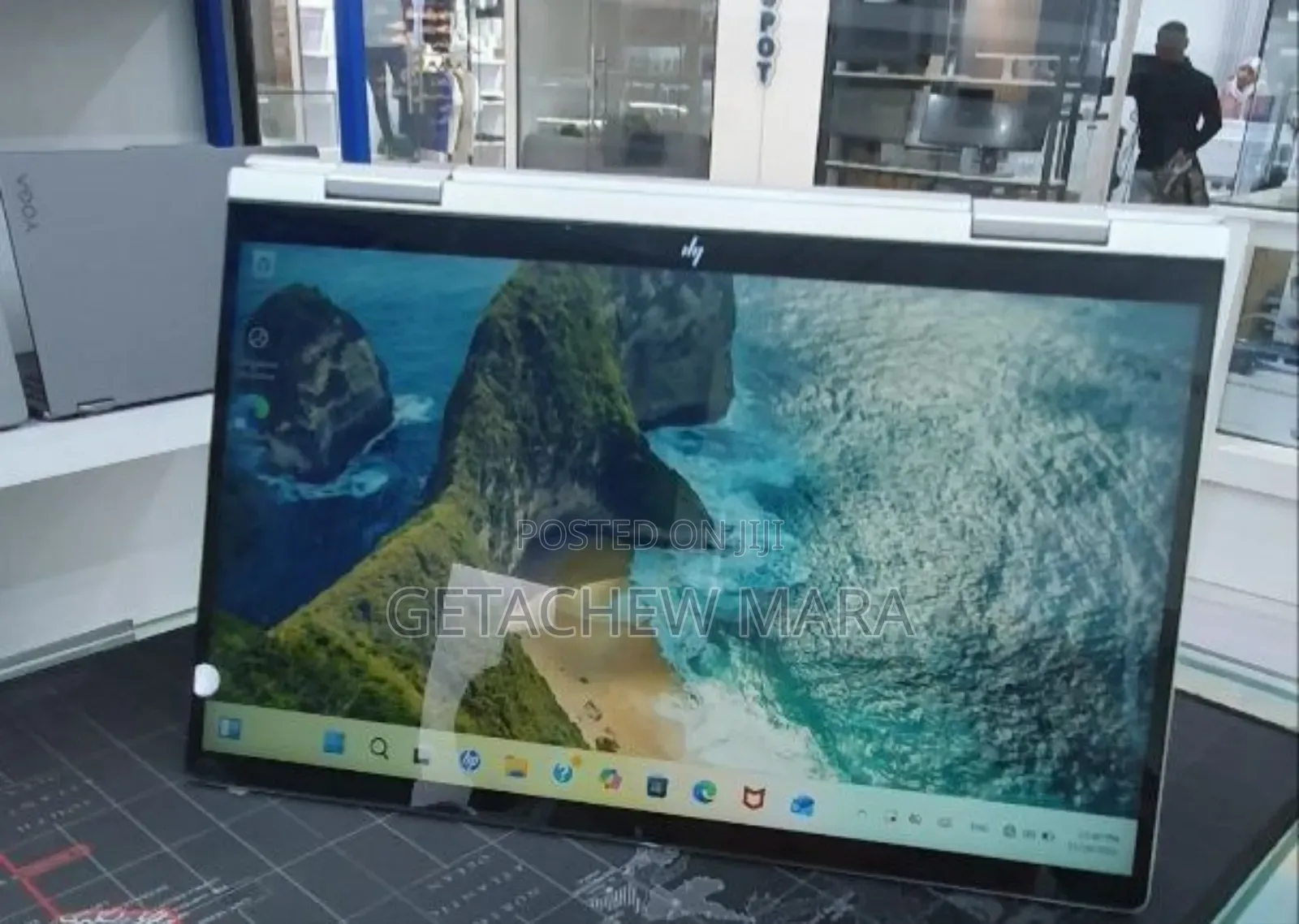 New Laptop HP Envy X360 8GB Intel Core I5 SSD 512GB