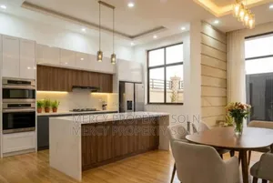 Furnished 7bdrm House in Bole for sale