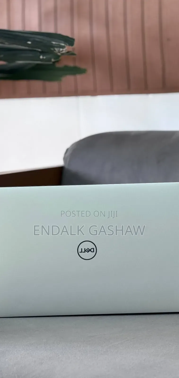 New Laptop Dell XPS 13 8GB Intel Core I7 SSD 512GB