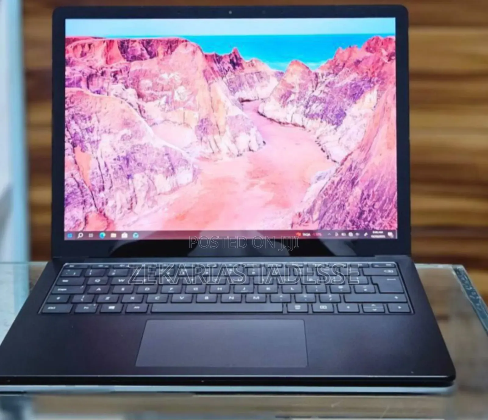 New Laptop Microsoft Surface 16GB Intel Core I7 SSD 256GB