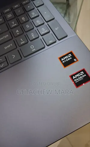 New Laptop HP Pavilion 15 8GB AMD Ryzen 5 SSD 512GB