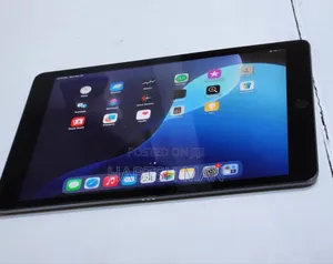 New Apple iPad 10.2 (2019) 64 GB Gray